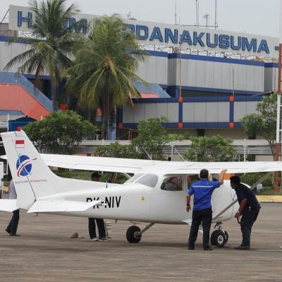 Nusa Flying School Pesawat