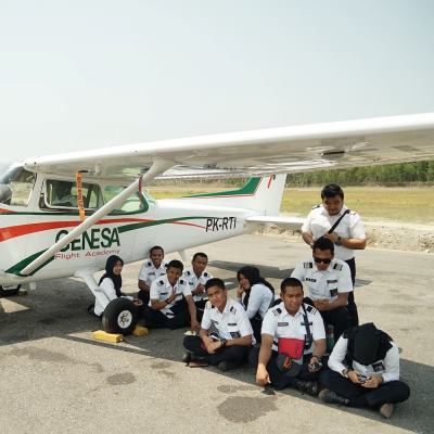 Genesa Flight Cadet2